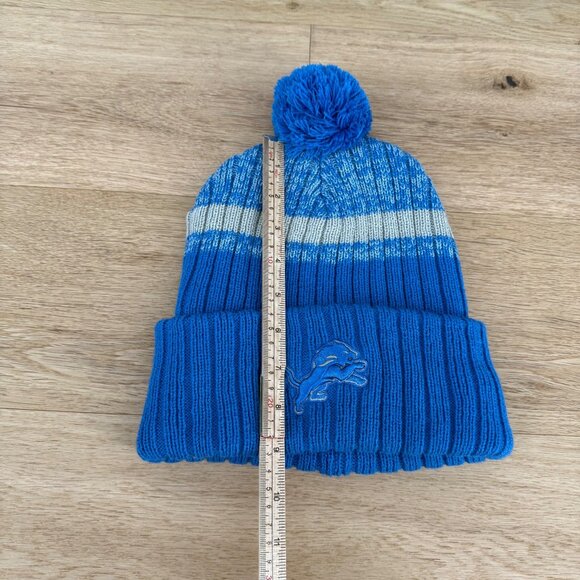 NFL Detroit Lions Knit Beanie Pom Hat OSFA Blue Football Winter Logo Warm EUC - Picture 7 of 8